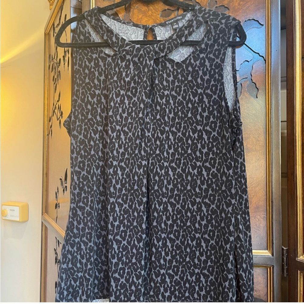 STITCH FIX Mock Neck Knit Tank! - Picture 11 of 15